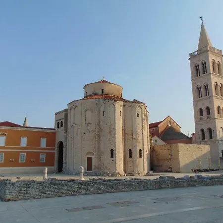 Studio Sunset 아파트 *